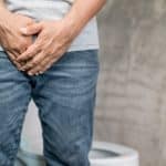 Incontinence masculine causes et solutions à adopter